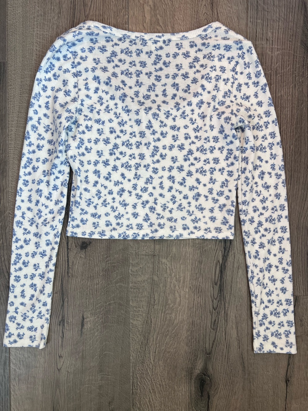 Z Supply Sit Back Ditzy PJ Top - XS - Picture 2 of 8